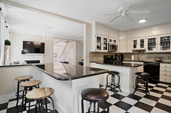 Black and white kitchen in Annapolis Home